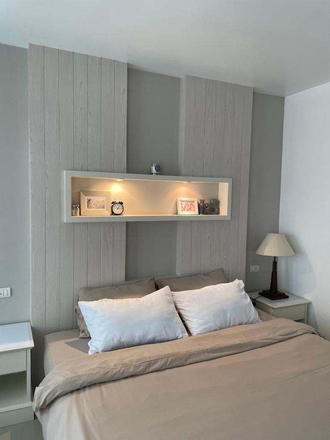 The Room Sansabai Patong Exterior foto